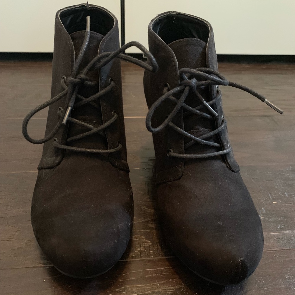 Size 6 Black wedge booties